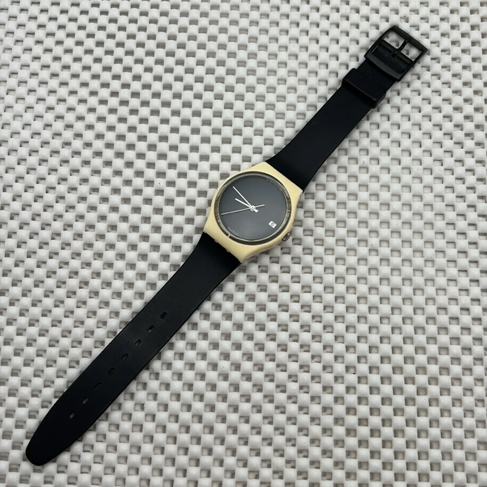 Swatch watch gw400